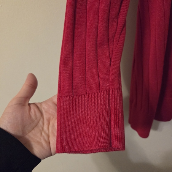 Bundle Of Two Lane Bryant Sweaters - Picture 14 of 15